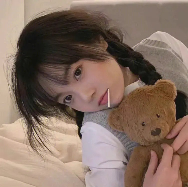 女走私犯玛丽莎封面