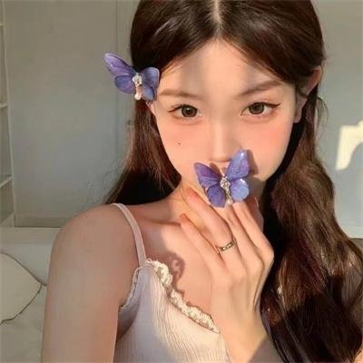 孤儿橄榄球队封面